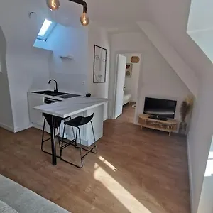 Appartement Le De Lourmel De 30m2 Au Calme, Pontivy